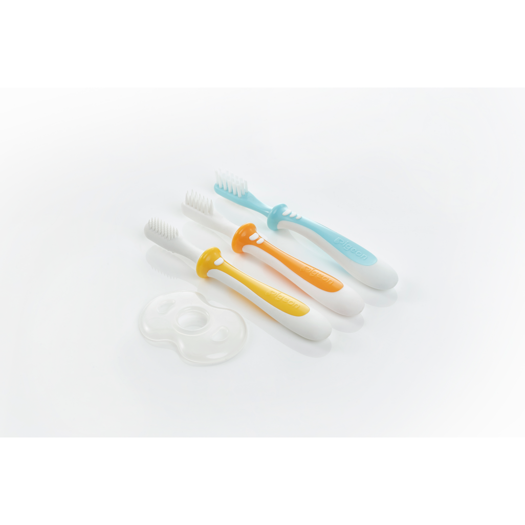 Pigeon - Trainer Toothbrush Set