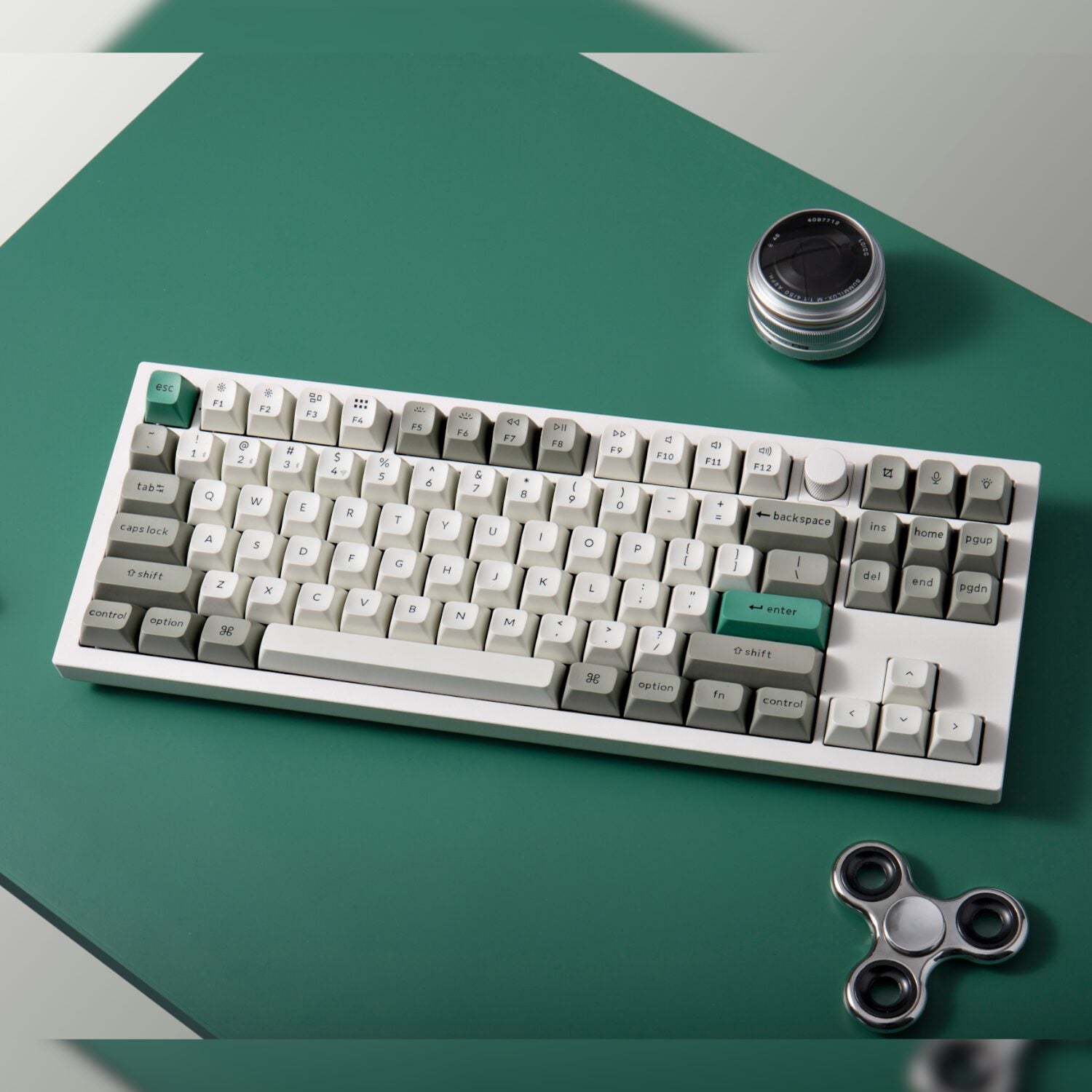 Keychron Q3 Max 80% Full Assembled Knob Red Switch Hot-Swap Gateron Jupiter RGB Wireless Keyboard - Shell White – image 3