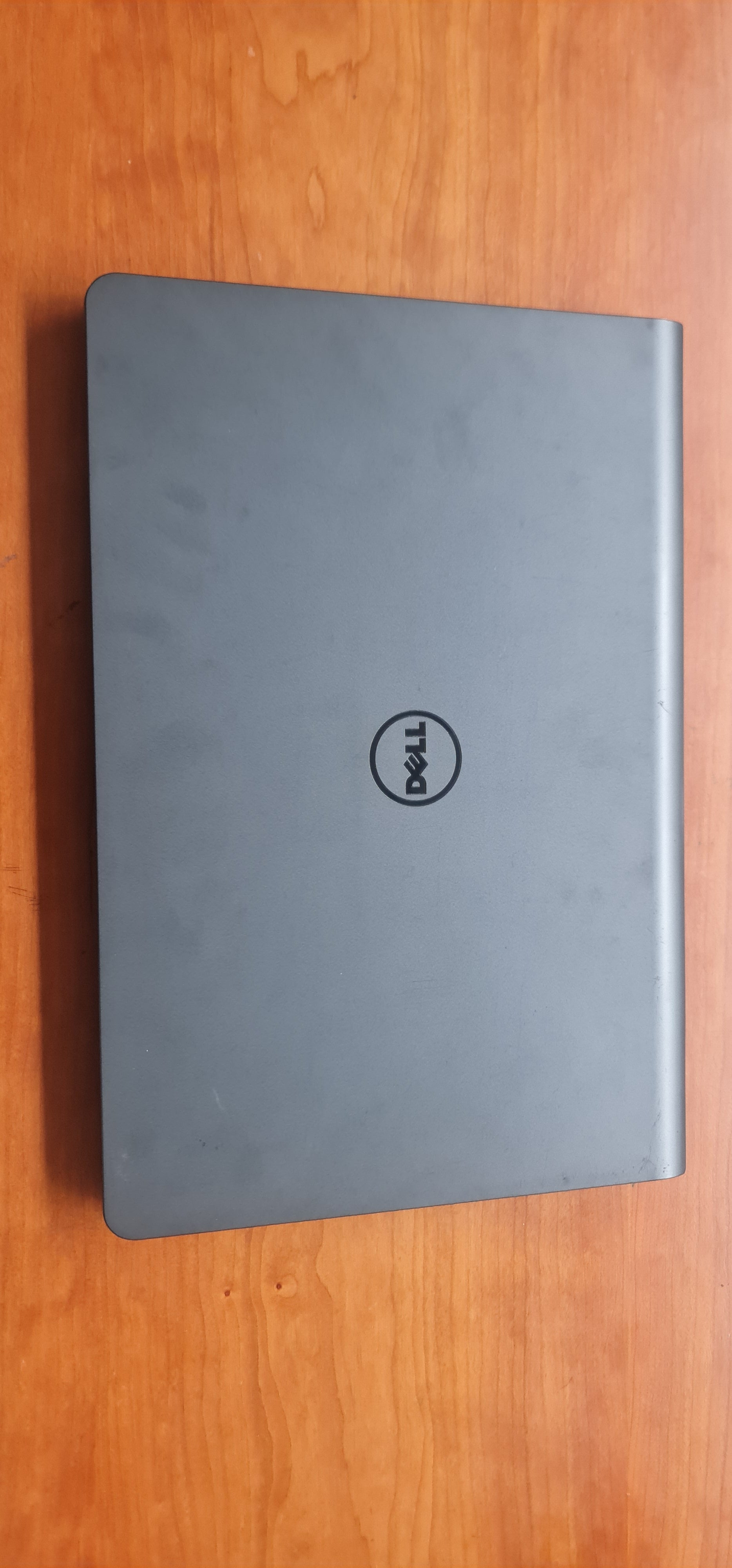 Dell Latitude 3550 Covers (Including Bezel, Display Cable, Wi-Fi Cables, Speakers, Touchpad) - Refurbished