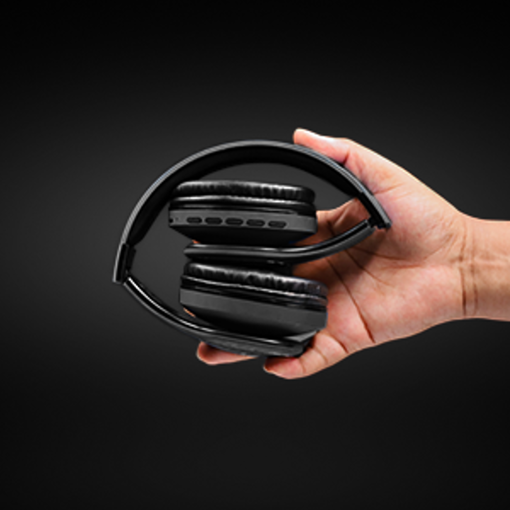 Volkano Phonic Series Bluetooth full size headphones - black
