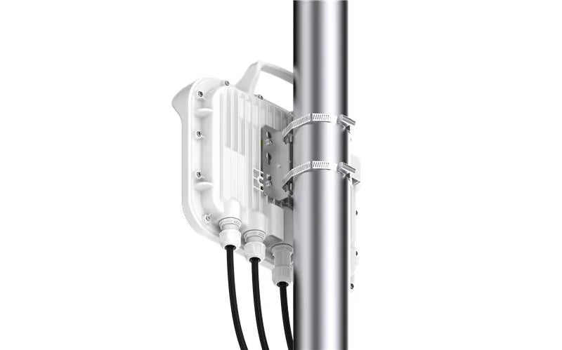 Cambium ePMP 4500C Connectorised 5GHz AX 8x8 MU-MIMO Fixed Wireless Access Point | CB-EPMP-4500C - image 3