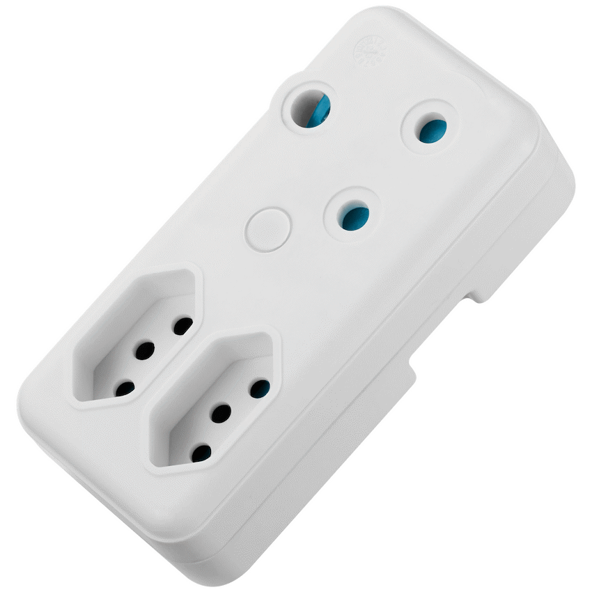 Switched 3-Way Adaptor