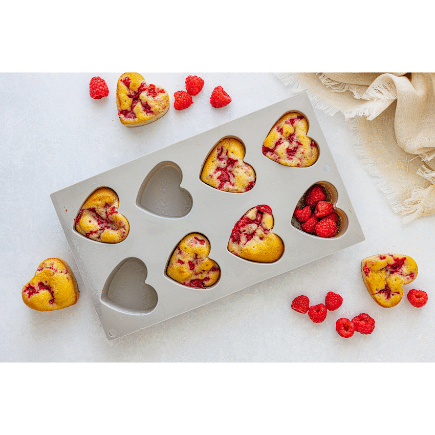 Kitchen Inspire Heart Muffin Pan - image 2