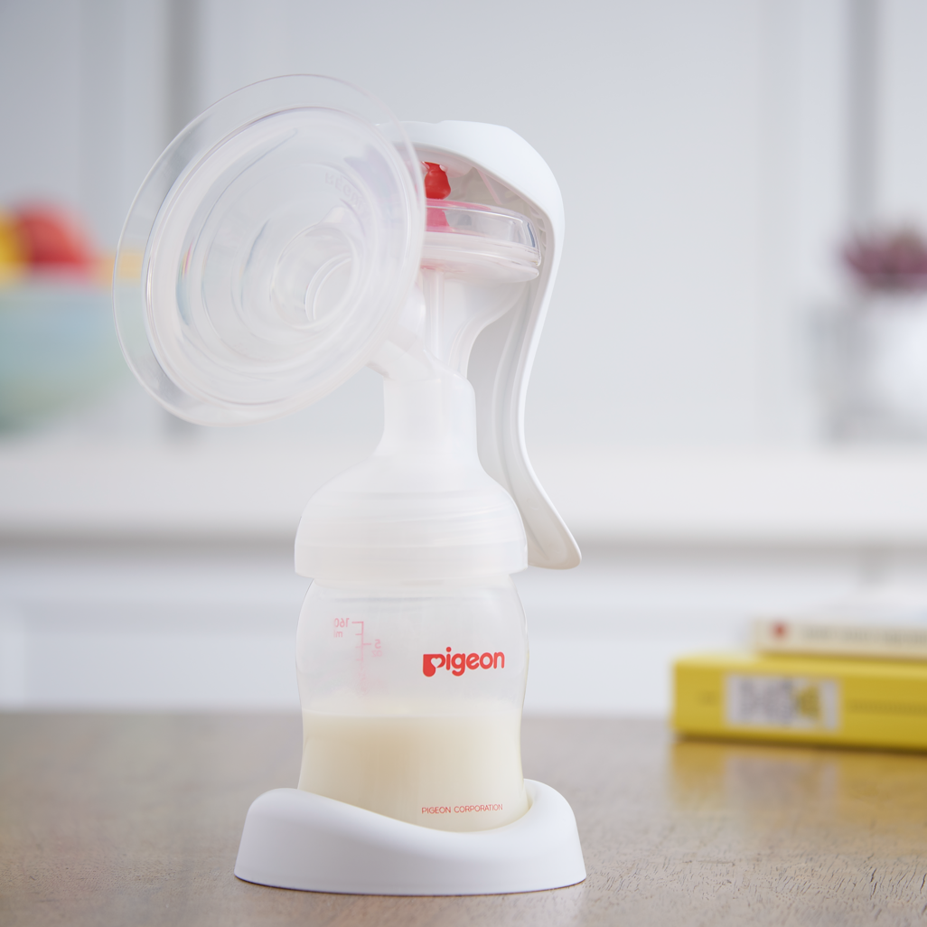 Pigeon Manual Breast Pump (New Series)