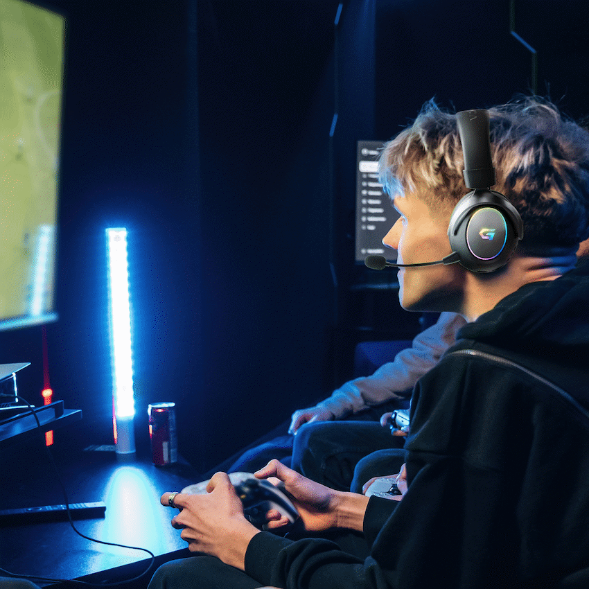 Volkano gaming Helm X1 Pro Wireless Gaming headphone with Tri-mode and ENC mic - image 6
