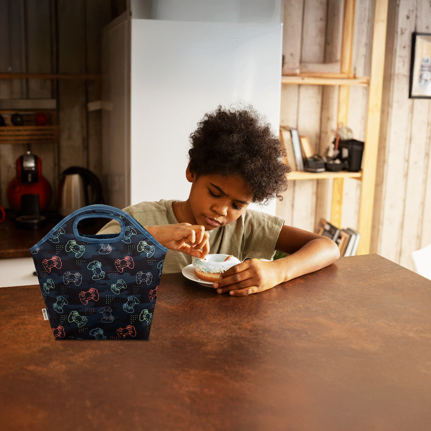 Quest Gamer Lunch Bag Navy - image 7