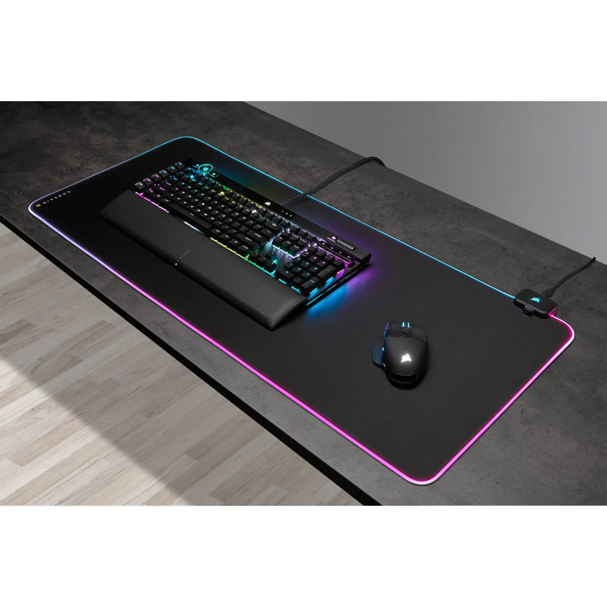 Corsair MM700 RGB Extended gaming mousepad (930 x 400 x 4mm) - RGB - image 35