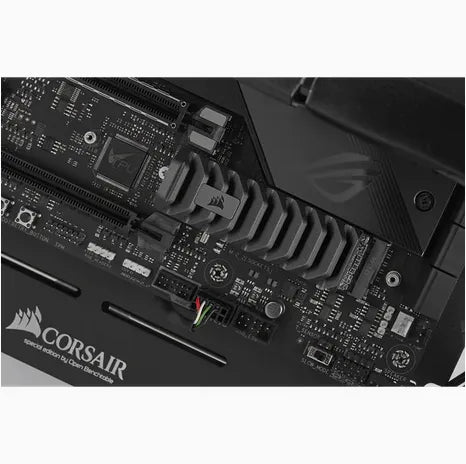Corsair MP600 PRO XT 4TB M.2 NVMe PCIe Gen. 4 x4 SSD; Read Up To 7100MB/s; Write up to 6800MB/s - image 4