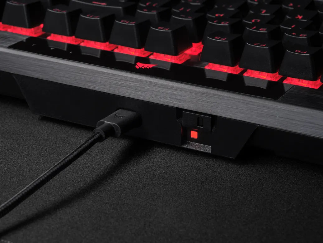 Corsair K70 RGB PRO Mechanical Gaming Keyboard - CHERRY MX SPEED Silver Keyswitches - Black - image 28
