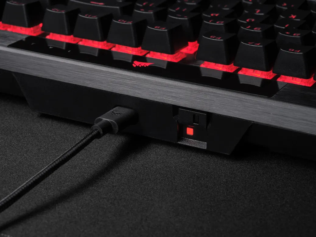 Corsair K70 RGB PRO Mechanical Gaming Keyboard - CHERRY MX SPEED Silver Keyswitches - Black - image 27