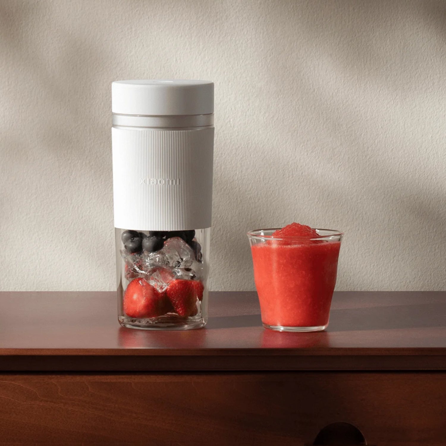Xiaomi Portable Blender 300ml USB Type-C Rechargeable- White – image 9