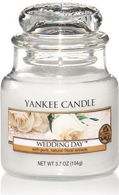 Yankee Candle Wedding Day Small Jar Retail Box No warranty