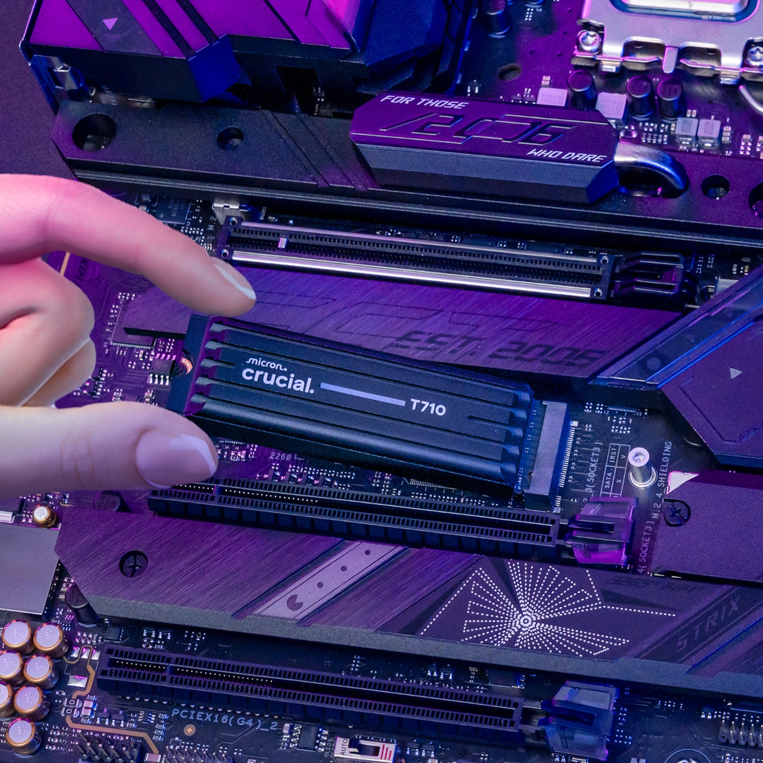 Crucial T710 2TB M.2 NVMe Gen5 NAND SSD with Heatsink – image 5