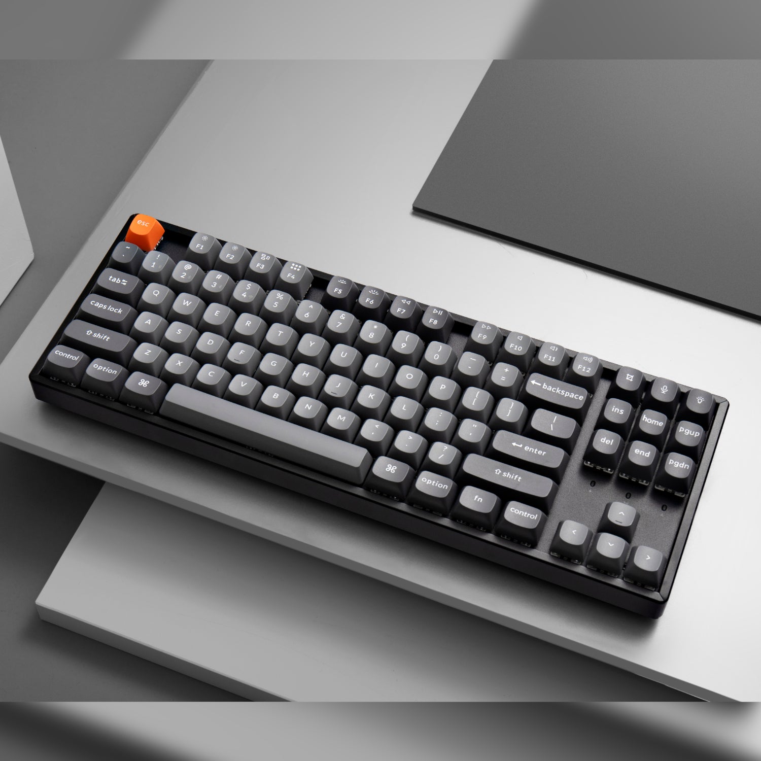 Keychron K8 Max QMK Wireless Custom Mechanical Keyboard | BANANA Switches – image 3