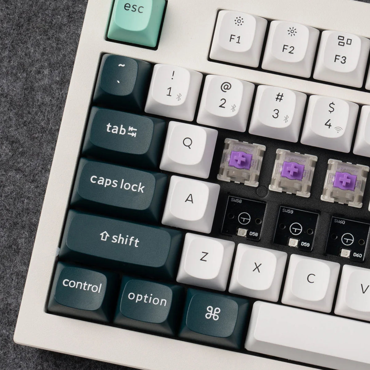 Keychron Q3 HE QMK 80% Wireless Custom Mechanical Keyboard (Nebula Switch) - Shell White – image 5