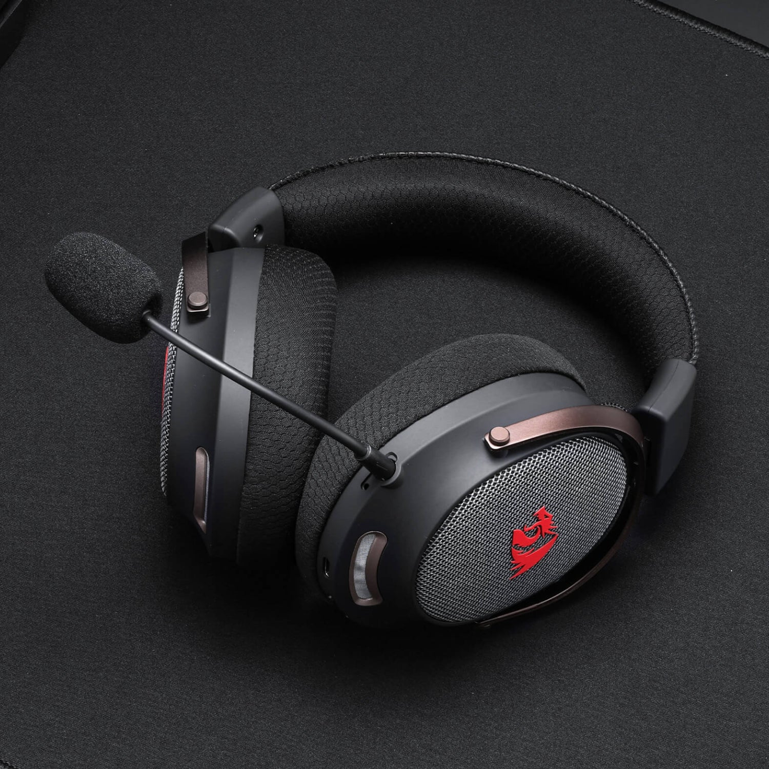 Redragon Arrow Pro H858 Wireless Gaming Headset (Bluetooth + 2.4GHz) – image 5