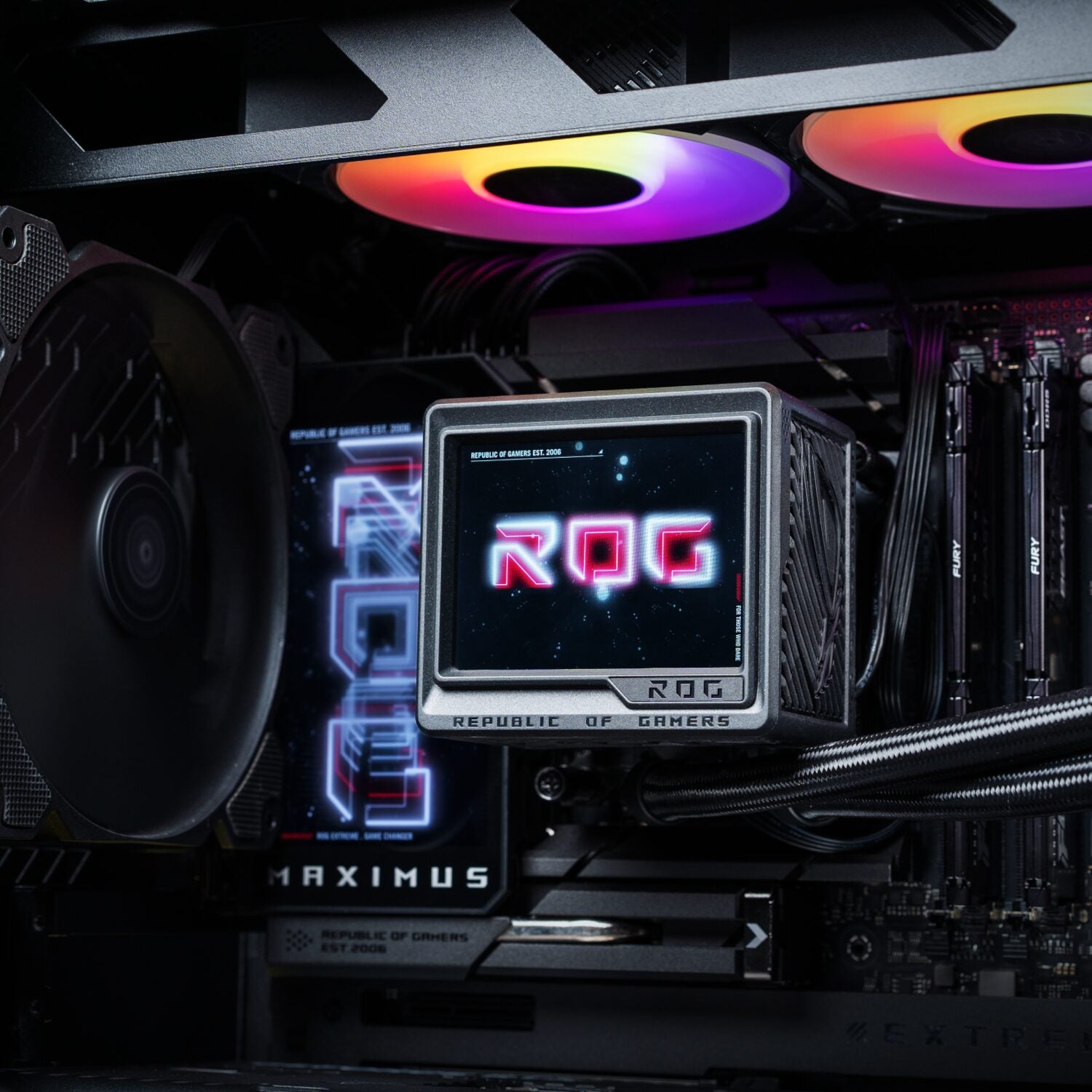 Asus ROG Ryujin III ARGB AIO Liquid Cooler - 3.5" LCD Display – image 8