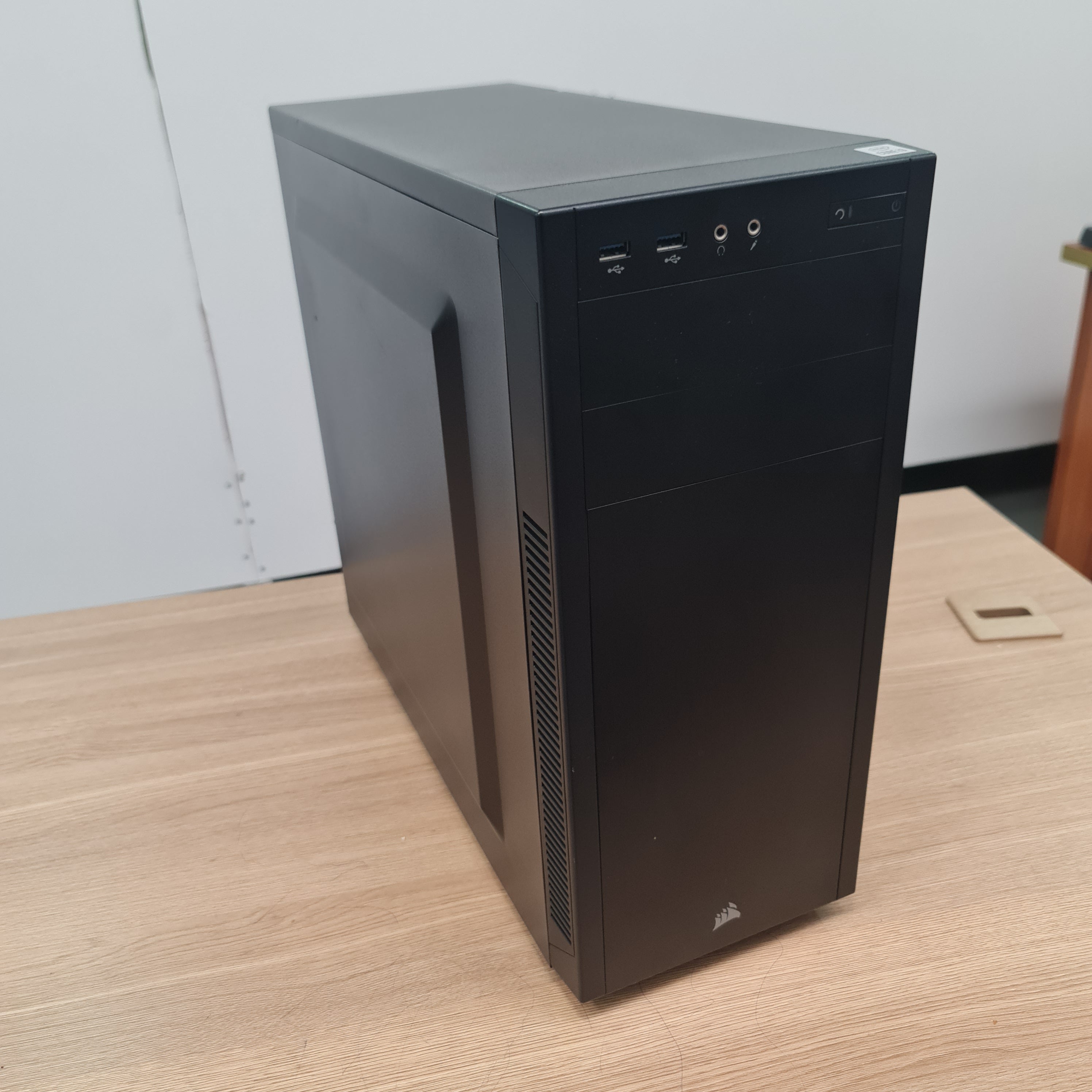 Computer Tower: Intel Core i3-10100 (3.60GHz), 8GB RAM, 240GB SSD, Windows 10 Pro