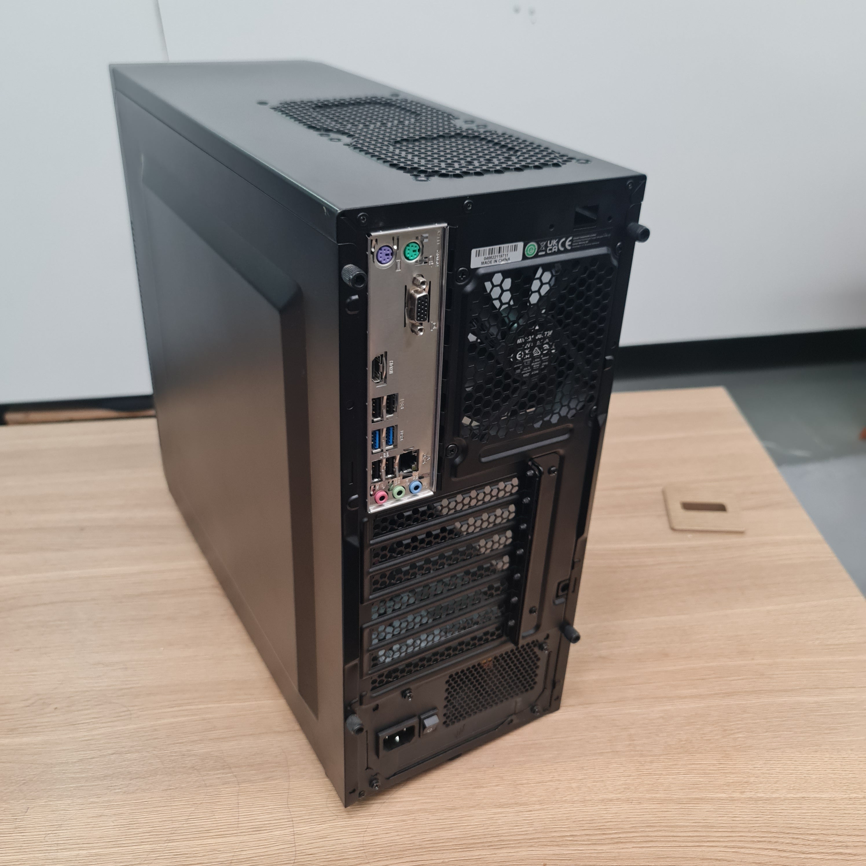 Gigabyte Computer Tower: Intel Core i3-10105 (3.70GHz), 8GB RAM, 240GB SSD, Windows 10 Pro