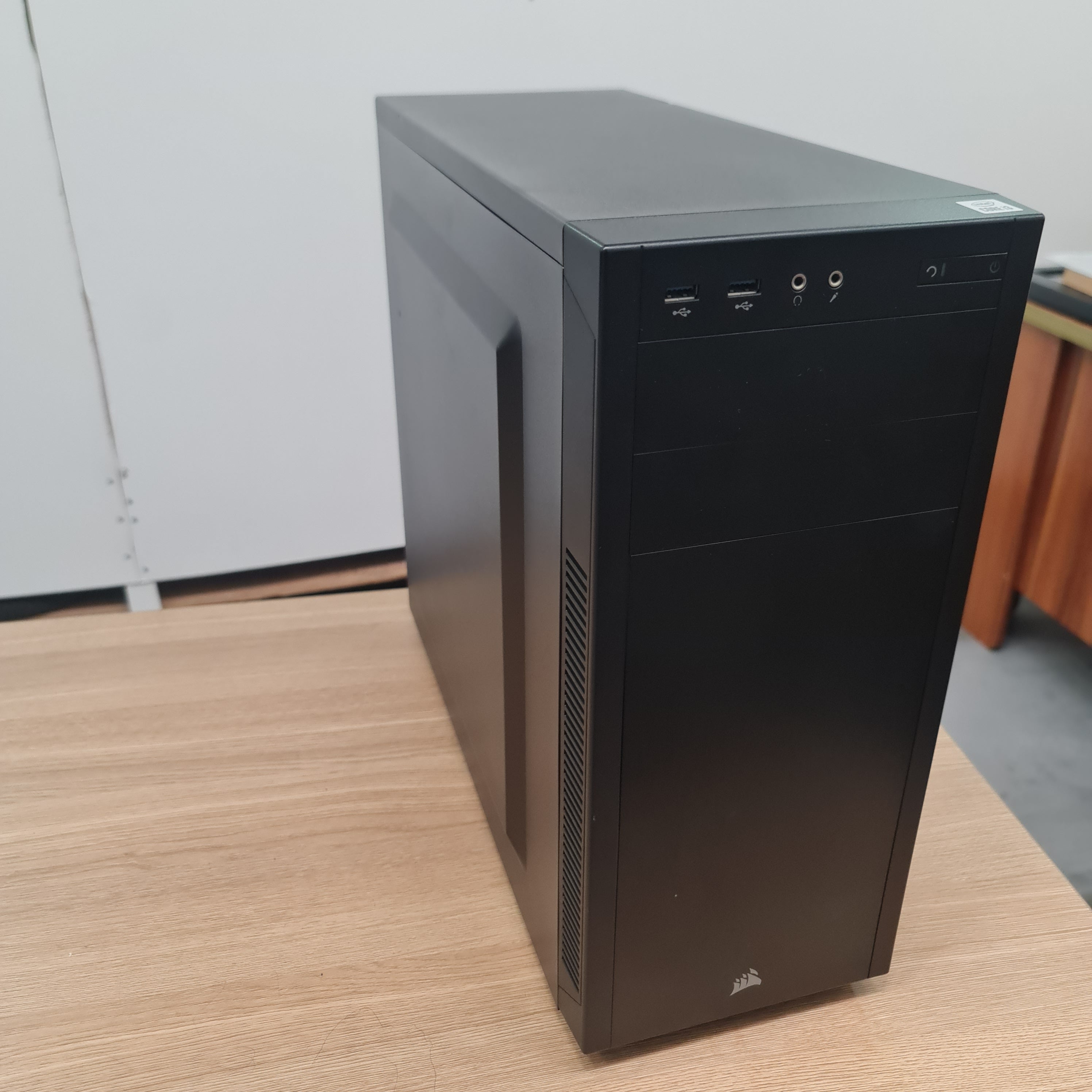 Computer Tower: Intel Core i3-10100 (3.60GHz), 8GB RAM, 240GB SSD, Windows 10 Pro