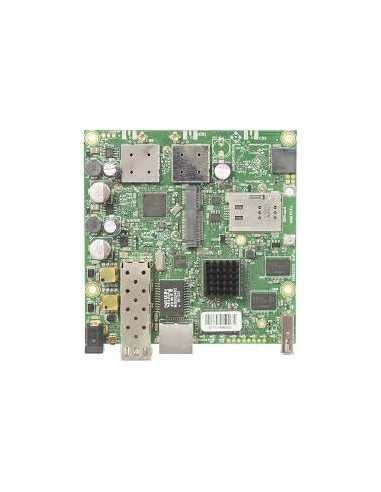MikroTik RouterBOARD 922UAGS-5HPacD with 5GHz radio,1 Gb LAN,1 SFP,1 sim slot and 2 MMC