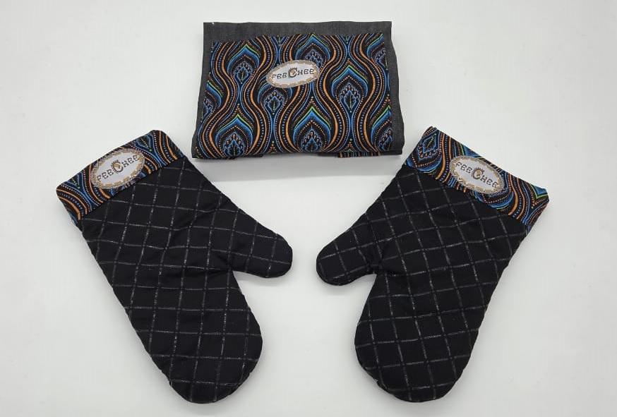 APRON & 2 BK MITTS SET